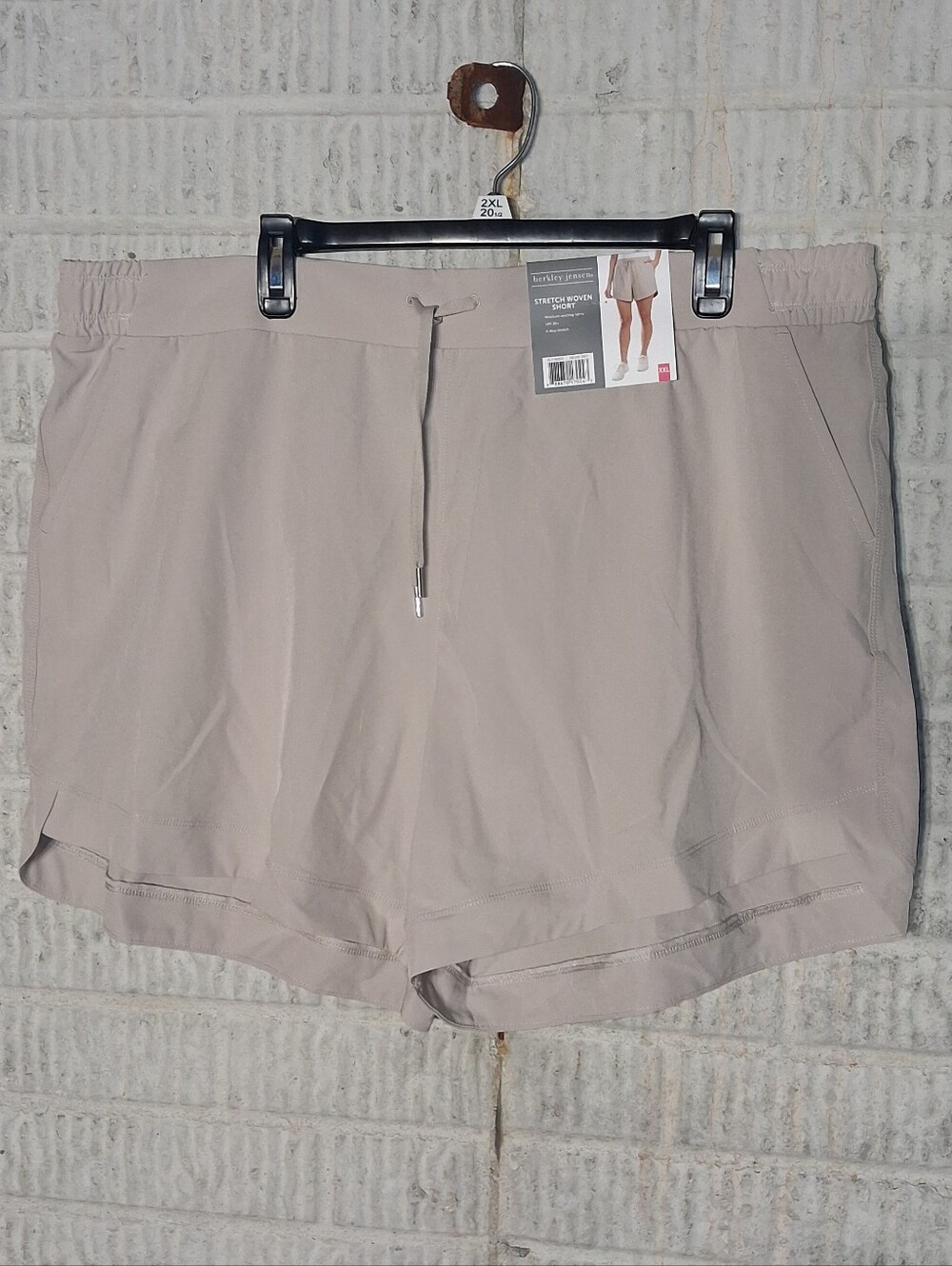 NWT Women's Stretch Drawstring Shorts in Beige - Lightweight Comfort XXL